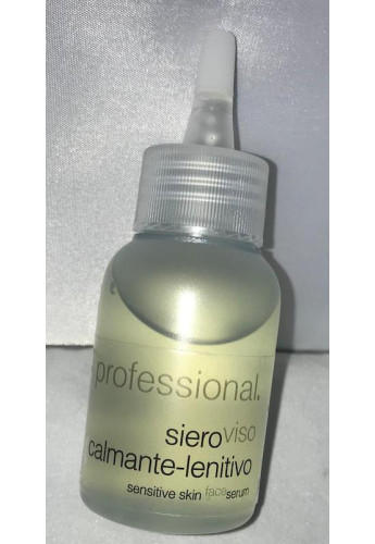 Beruhigendes Serum mit Ceramiden für empfindliche Haut/ Siero viso calmante lenitivo pelli sensibili Beruhigendes Serum mit Ceramiden für empfindliche Haut/ Siero viso calmante lenitivo pelli sensibili